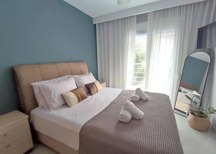 Domi Luxury Apartment *