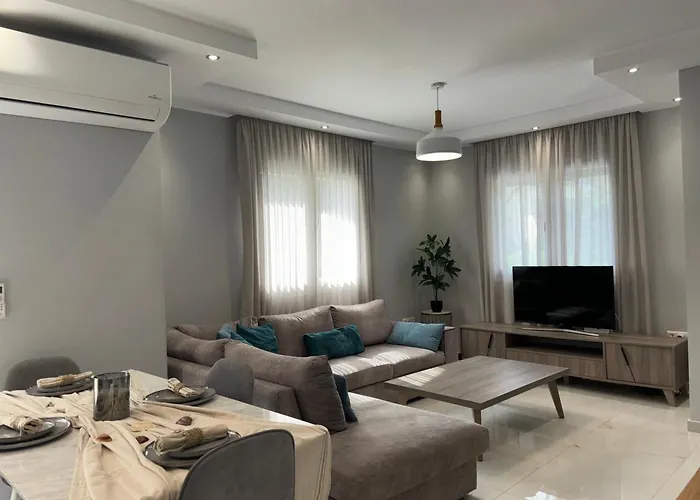Domi Luxury * كافالا
